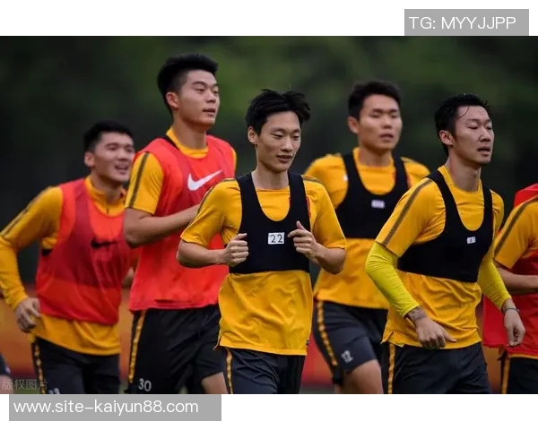 全靠队友支援迪文岑佐表现平平却助球队取得大胜