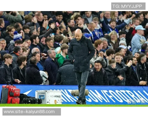 利物浦传奇评价拉门斯称其仅为普通门将难以助曼联扭转局势